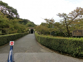 私立神戸女学院大学まで597m