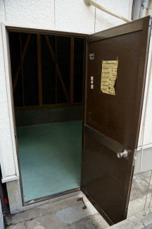 生田児童公園南側貸倉庫の画像