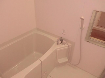 新居浜市徳常町のマンションの画像