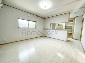 【居間・リビング】