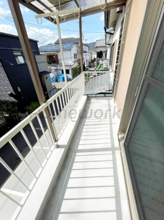 【バルコニー】