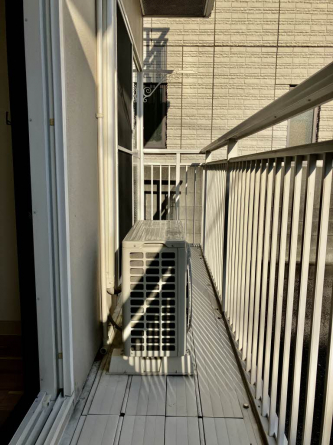 【バルコニー】