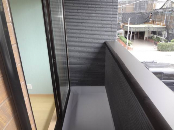 【バルコニー】