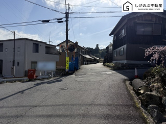 前面道路です。