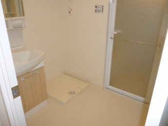 防水パン付き室内洗濯機置き場