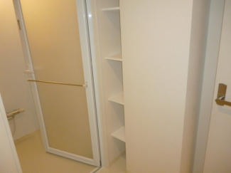 洗面所の収納です