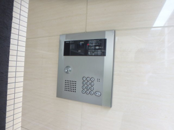 オートロック付き