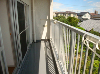 【バルコニー】