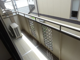 【バルコニー】