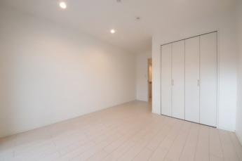 ゆったり過ごせる居間です