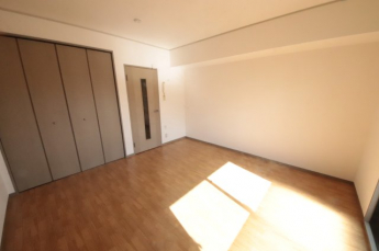 こちらの居間で趣味の時間をお楽しみください