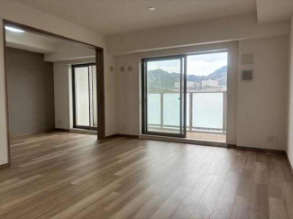 神戸市須磨区桜の杜１丁目の中古マンションの画像