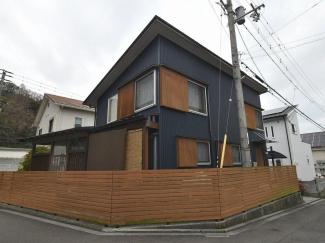 外観を北東側より撮影