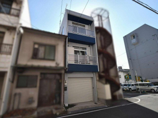 外観を北東側より撮影