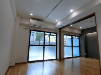 【居間・リビング】