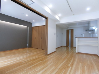 【居間・リビング】