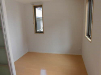 3.3帖のサービスルーム！書斎や趣味の部屋として如何ですか！？