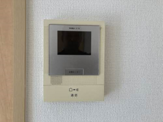 モニター付きインターホンで安心です