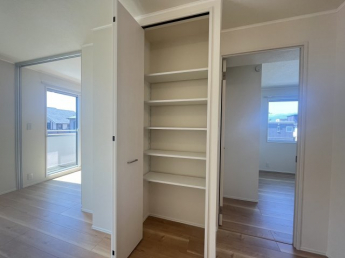 便利な収納スペースです