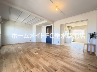 【居間・リビング】