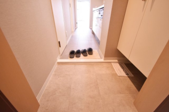 【玄関】