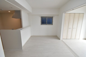 【居間・リビング】