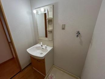 洗髪洗面化粧台