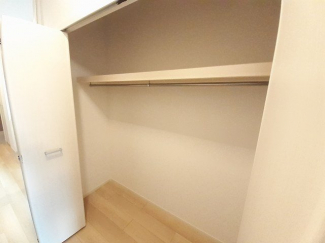 洋室クローゼット