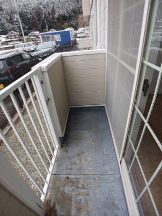 【バルコニー】