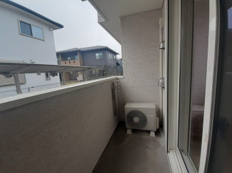 【バルコニー】