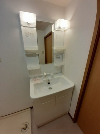 【洗面所】