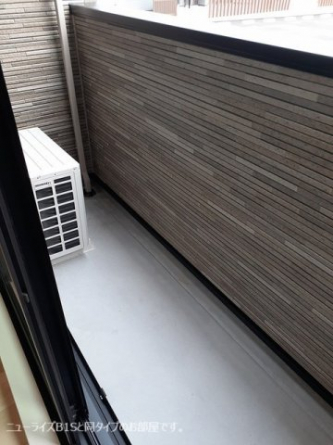 【バルコニー】