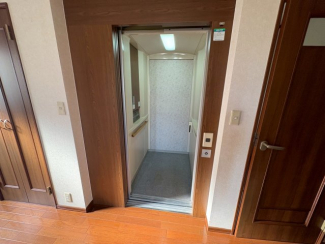 ホームエレベーター