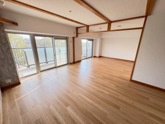 【居間・リビング】