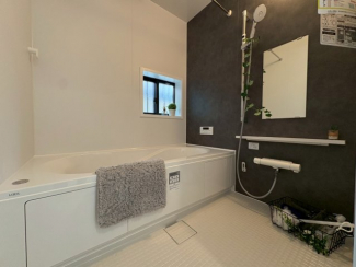 落ち着いた空間のお風呂です