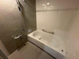 ゆったり過ごせるお風呂です