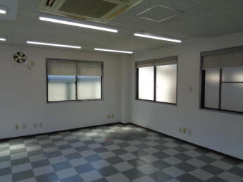 進和ビルの画像