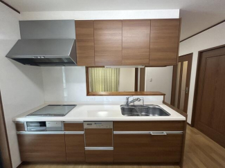 松山市居相６丁目の中古一戸建ての画像