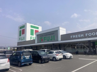 フジ新居浜駅前店まで988m