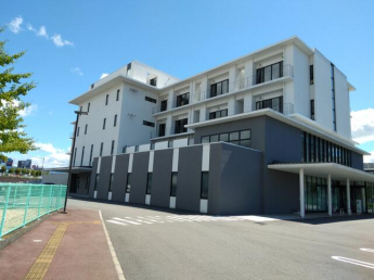 愛媛生協病院まで1313m