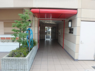 【エントランス】