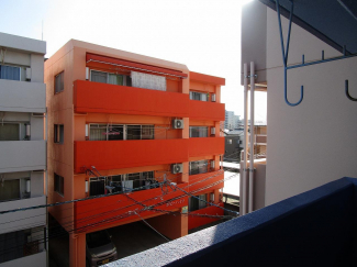 【バルコニー】