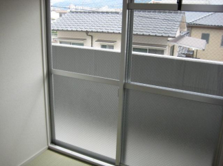 【バルコニー】