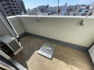 【バルコニー】