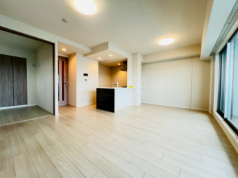 【居間・リビング】