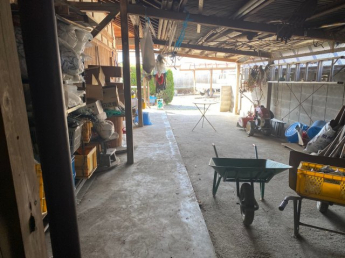 ガレ－ジ兼作業場