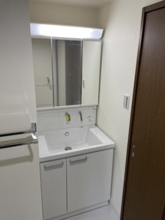【洗面所】
