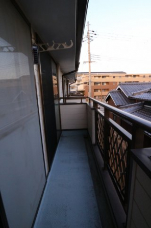 【バルコニー】