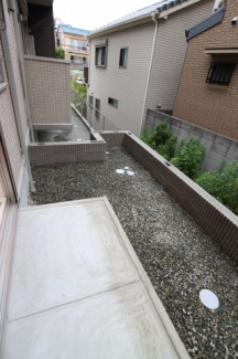 【バルコニー】