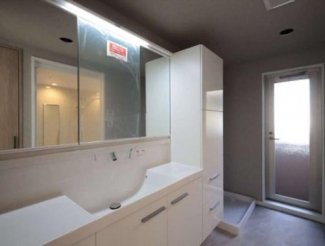 【独立洗面台】